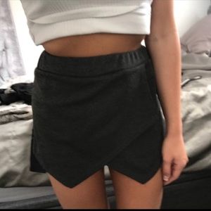 Grey skort